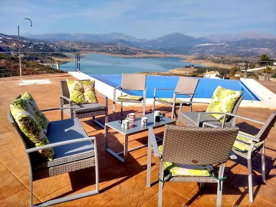 Villa Adelfas, Piscina Infinity Malaga Spain