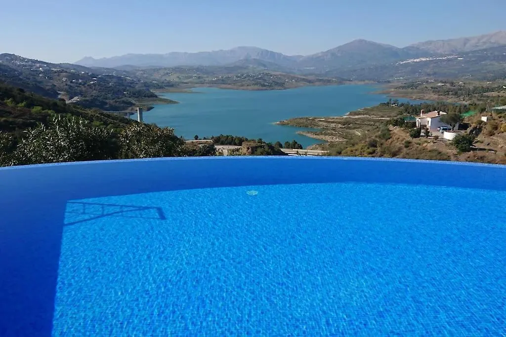 Holiday home Villa Adelfas, Piscina Infinity Malaga