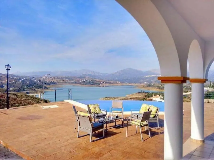 Holiday home Villa Adelfas, Piscina Infinity Malaga Spain