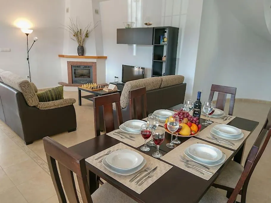 Holiday home Villa Adelfas, Piscina Infinity Malaga