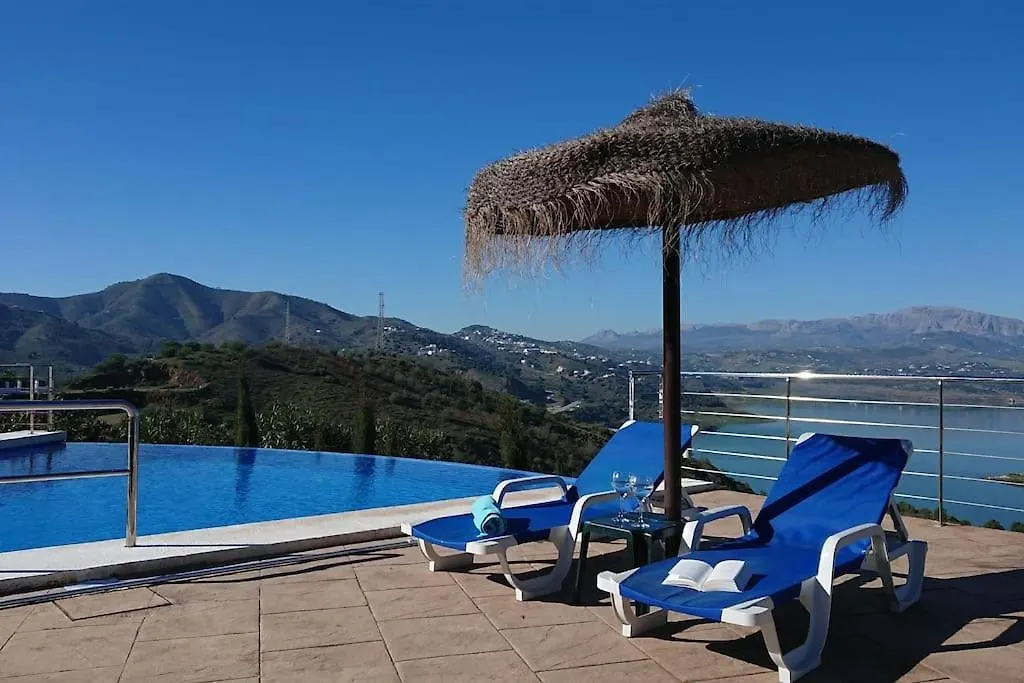 Villa Adelfas, Piscina Infinity Malaga Spain